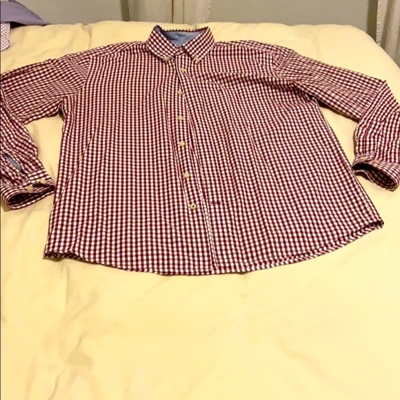 Tommy Hilfiger. Maroon/red and white dress shirt - Picture 1 of 4